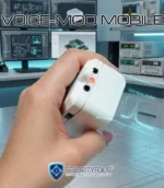 Dettaglio del modulo hardware VOICE-MOD MOBILE con LED attivo, evidenziando le dimensioni compatte (78 x 38 x 30 mm) per un utilizzo discreto
